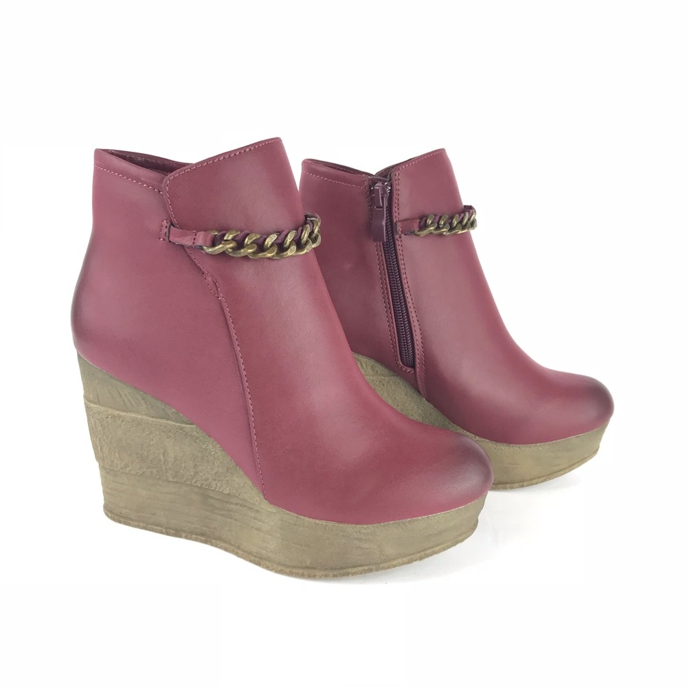Sbicca Wine Red Wedge Ankle Boots with Chain Detail